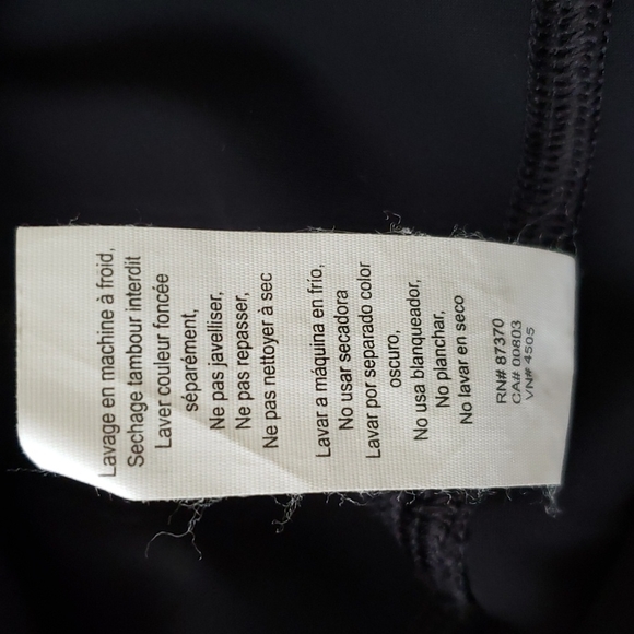 Like new! ALO Yoga High Waisted Ripped Warrior Leggings - Picture 13 of 13